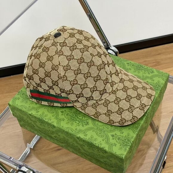 ❤️ Gucci Women's Baseball caps - Picture 1 of 8